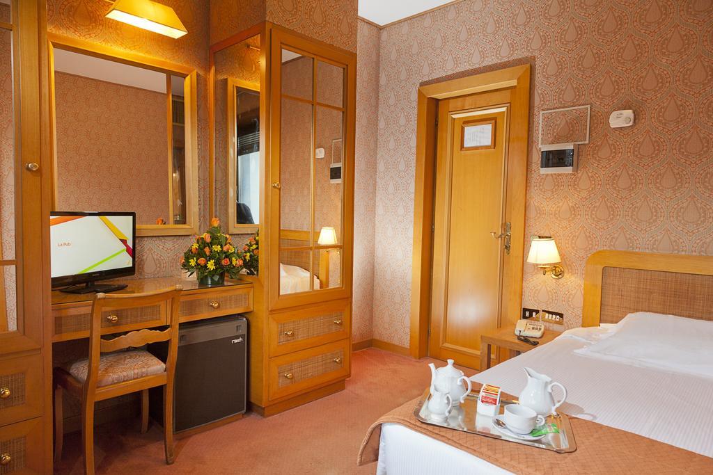 Polo Hotel Rome Exterior photo